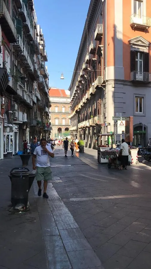 Base Napoli Plebiscito Bed & Breakfast  Naples