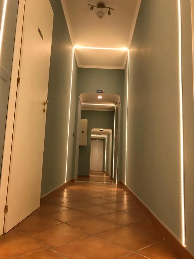Base Napoli Plebiscito Bed & Breakfast Italy