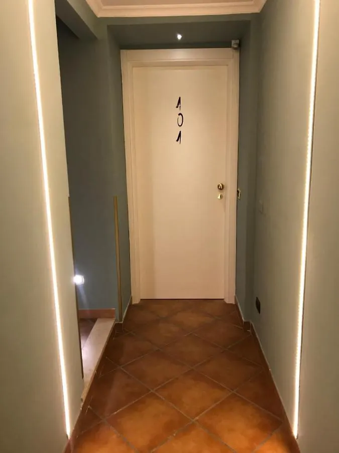 Base Napoli Plebiscito Bed & Breakfast Naples